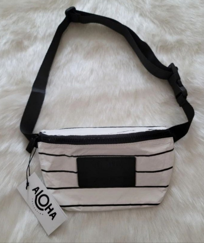 Aloha water repellent bum bag
